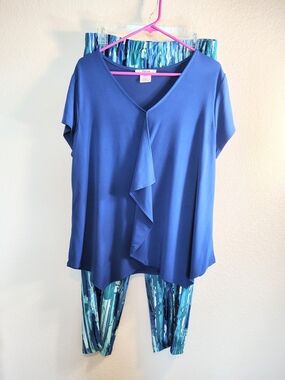 Blue Masseys V-Neck Ruffle Front Women's Top and Pants Set